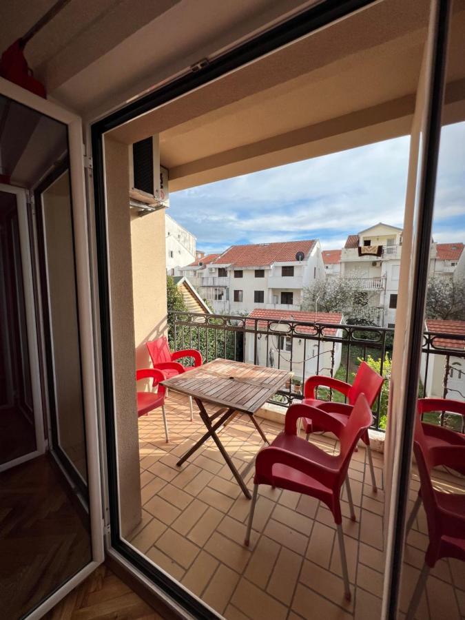 Ksenia Guesthouse Apartments And Studios Budva Kültér fotó